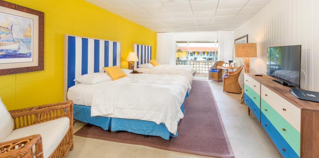 Bimini Big Game Club Resort & Marina Alice Town  Bagian luar foto